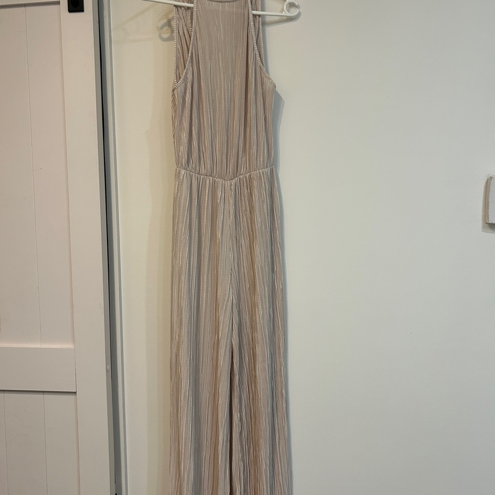 Cream Sleeveless Jumpsuit with Wide-Leg Design